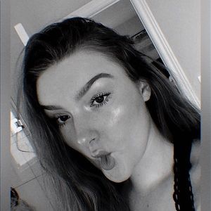 Meet your Posher, Serena